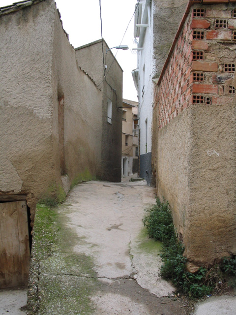 Entrada Callejon a Feria Baja